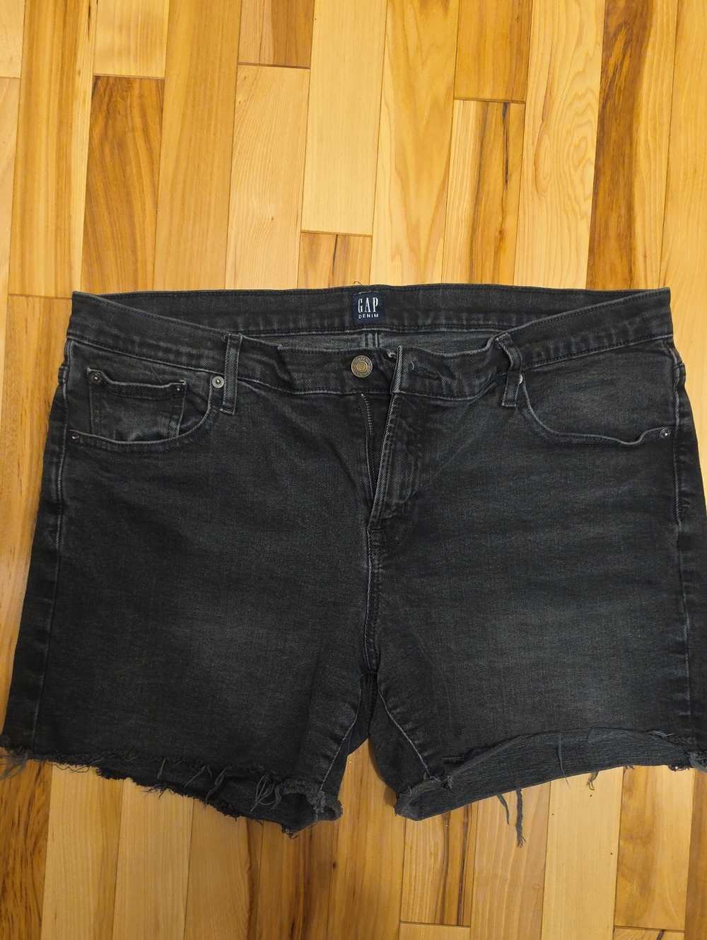 GAP Black Denim Frayed Hem Women's Shorts